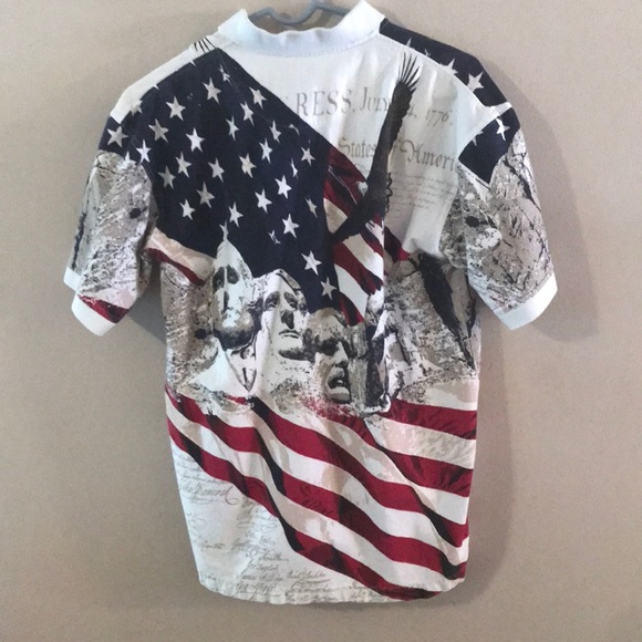 PATRIOTIC MOUNT RUSHMORE HALF BUTTON SHIRT - Picture 3 of 3